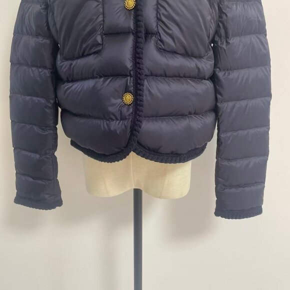 Aristio Short Down Jacket - Picture 11 of 14